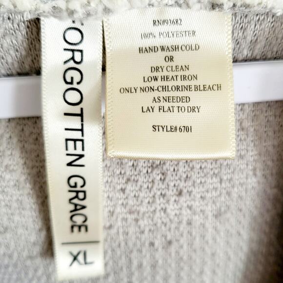 Forgotten Grace Wubby Light Gray Pullover Cozy Hoodie Sweater Women's Size XL - Picture 5 of 6